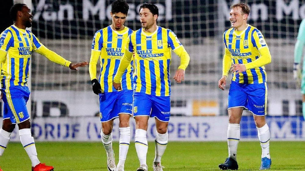 体育产业发 体育产业发