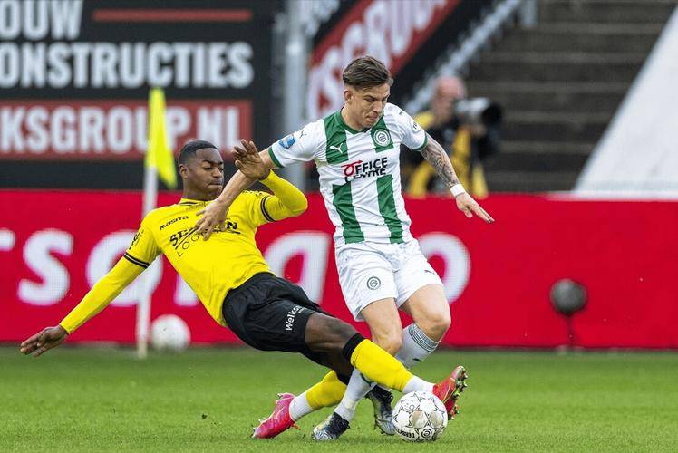 虽然面临舆 虽然面临舆