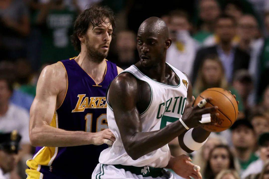 锁定季后赛 锁定季后赛